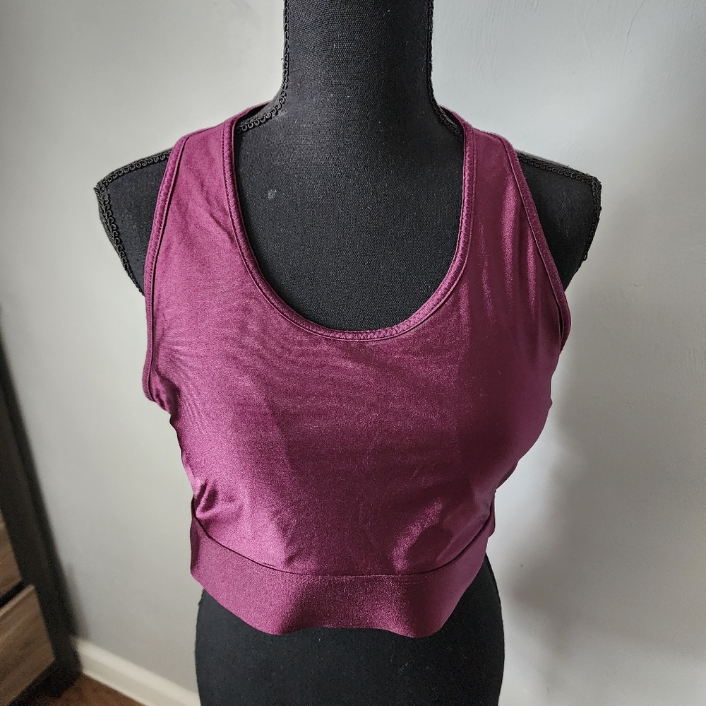 Fabletics On-The-Go Medium Impact Sports Bra and High-Waisted Ultracool Spin 7/8